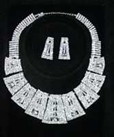 DJ-1700 Elegant RhineStone Necklace Set
